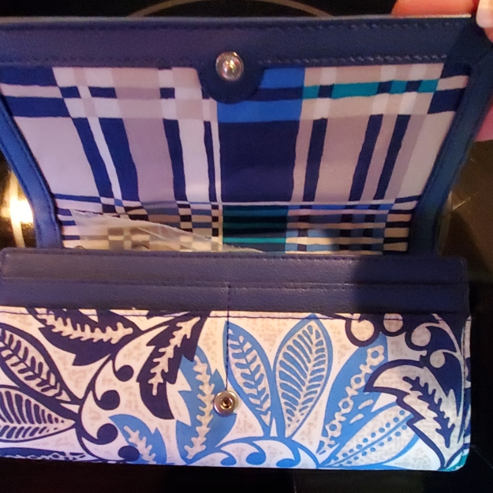 Vera Bradley RFID Audrey Wallet